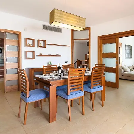 Casa Erasmo Villa *